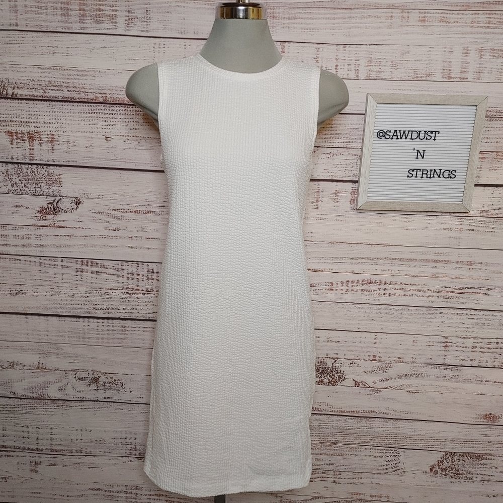 CLUB Monaco textured sleeveless dress S - Picture 2 of 12